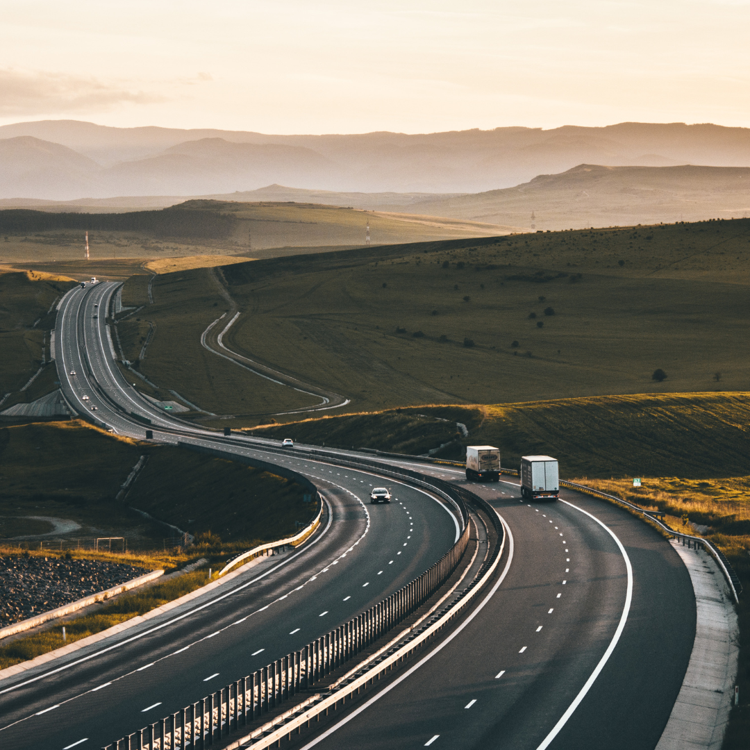 Aesthetic Phone Mockup Instagram Post (4)